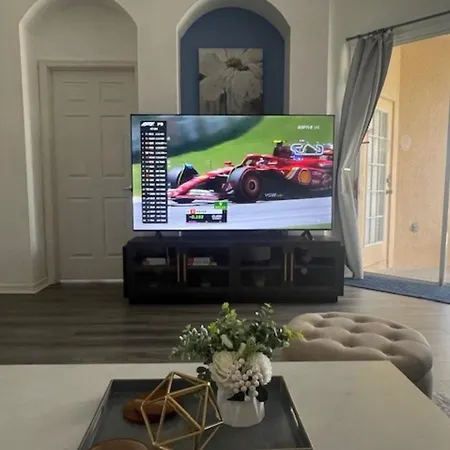 Luxury Villa - 75 Inch Smart Tv, Upgrades Throughout! 20 Minutes To Disney